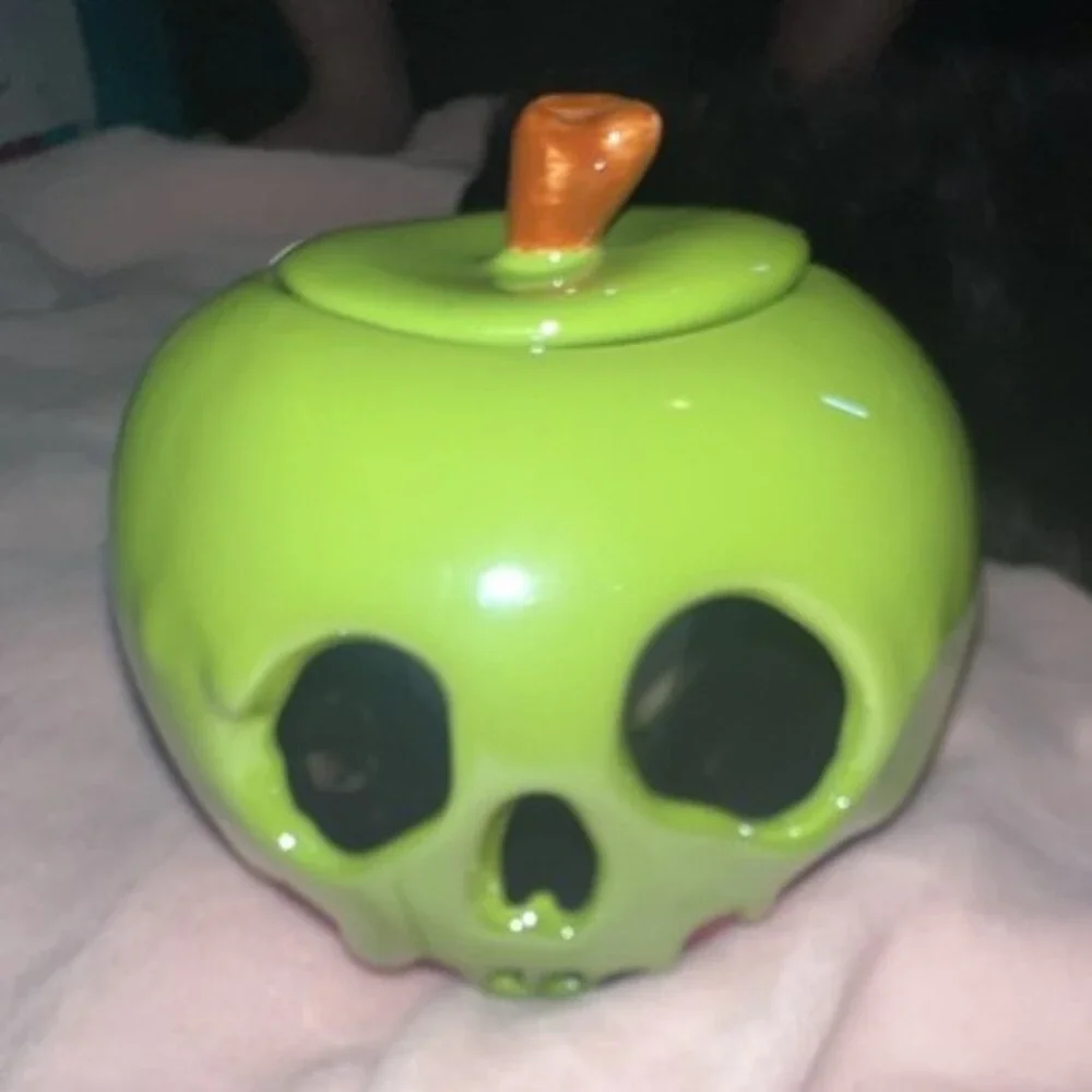 Disney Parks Snow White Poison Apple Skull Ceramic Cookie Jar with Lid